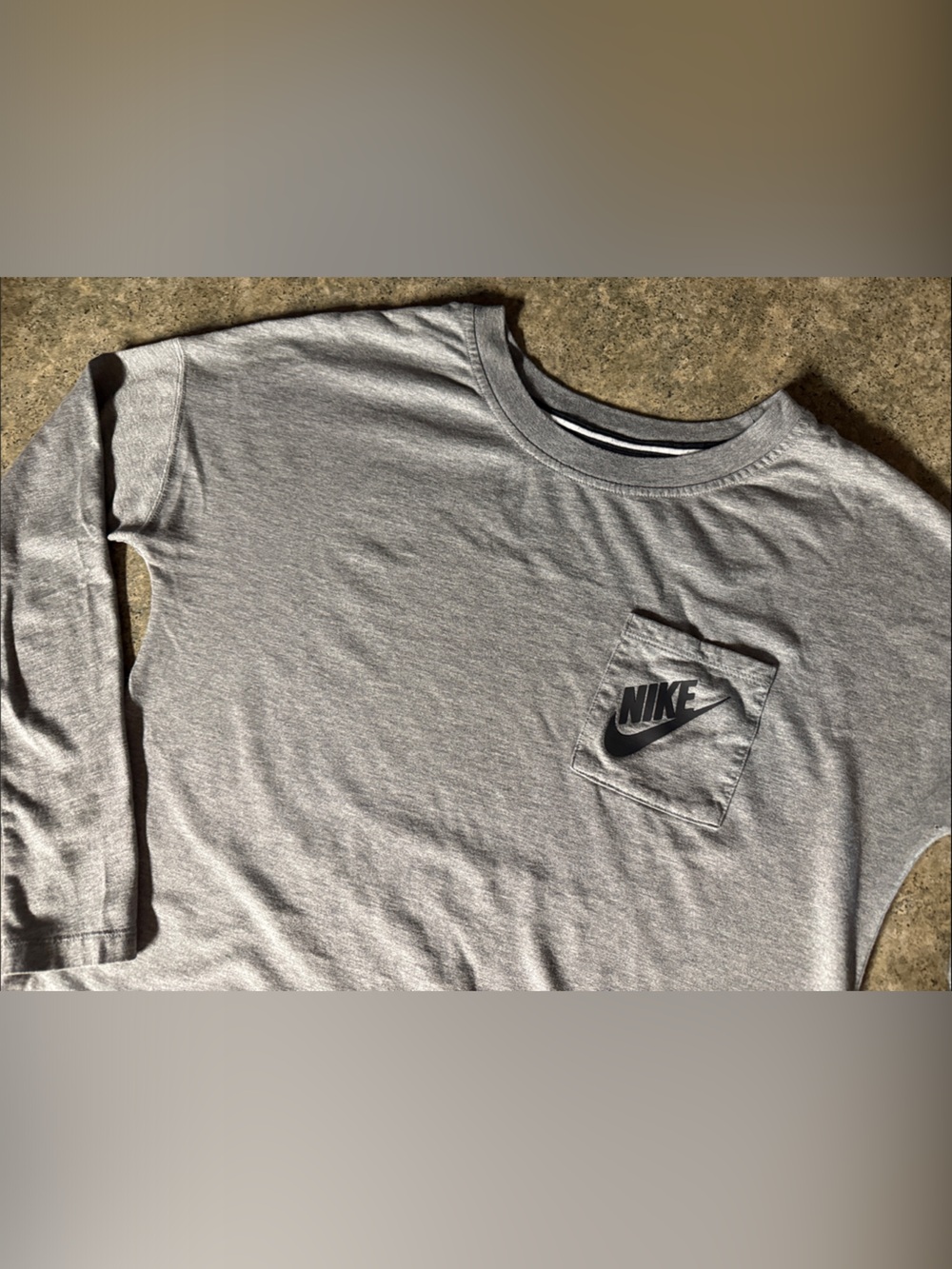 Nike Women's Light Gray Long Sleeve Pocket Tee